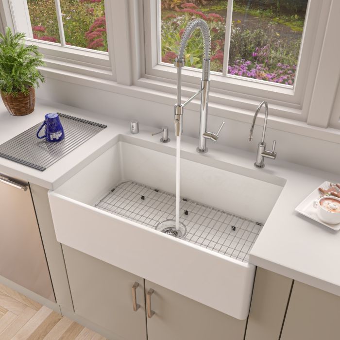 Single Bowl Smooth Fireclay Farm Sink, What Are Farmhouse Sinks Made Of